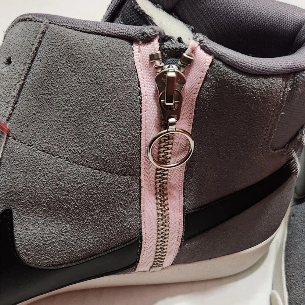 Nike Blazer Mid Suede Sneakers Gray Pink Zip Women’s Size 7 (UK 4.5 / EU 37.5)
